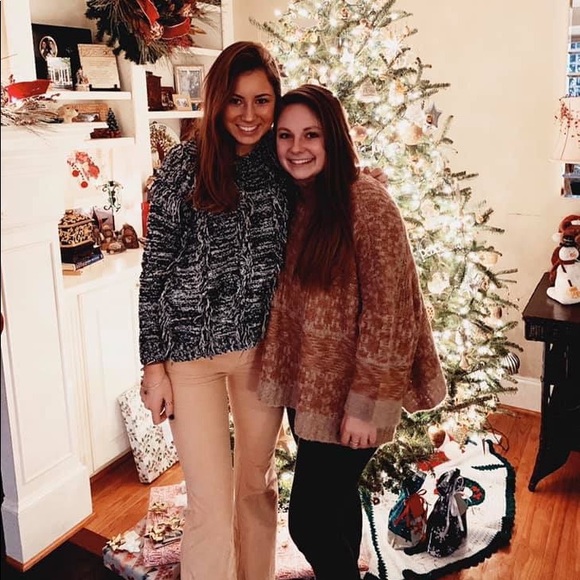 Meet Your Posher, Mattie - Picture 2 of 8